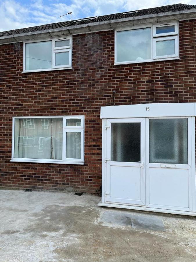Good Priced Single Rooms In Hayes Northolt  ภายนอก รูปภาพ